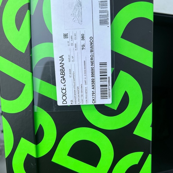 Dolce & Gabbana sneakers! - Picture 3 of 7